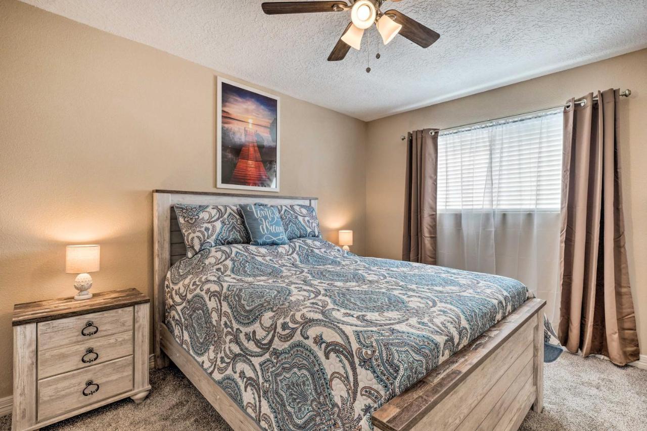 Idyllic Montgomery Condo With Pool And Lake View! Exterior foto